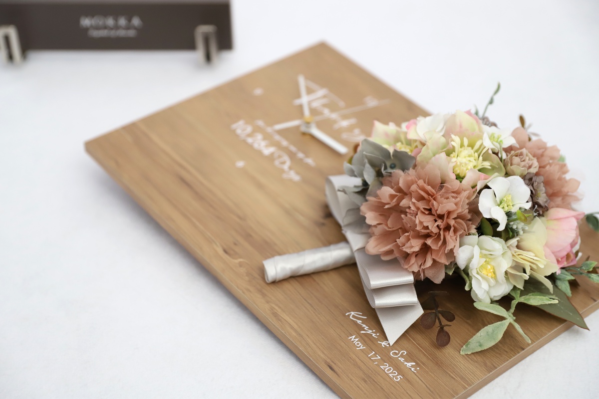 金婚式プレゼントの花時計のフラワーイメージ